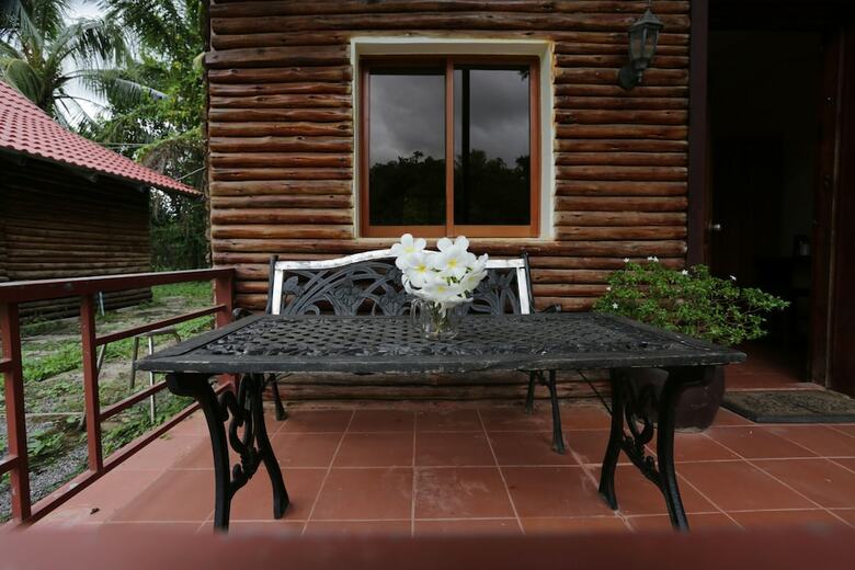 Hotel Green Orange Bungalows