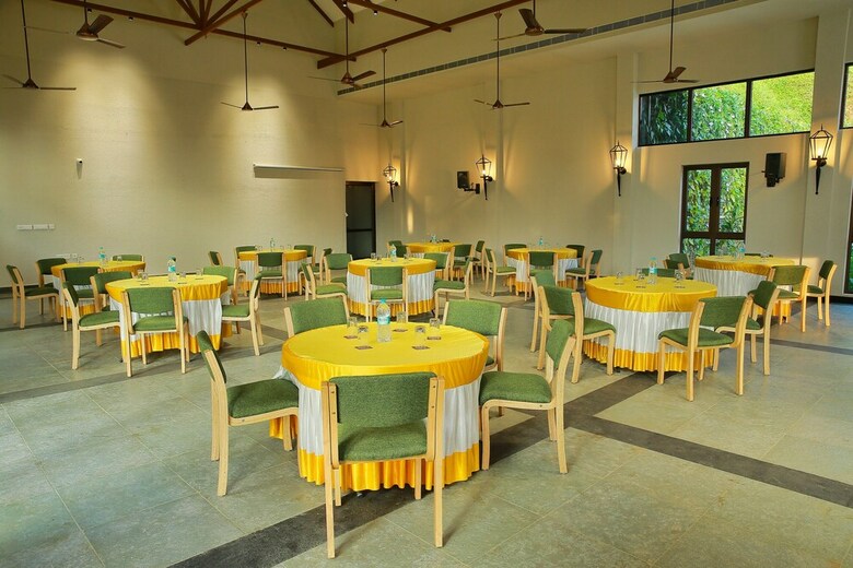 Hotel Morickap Resort