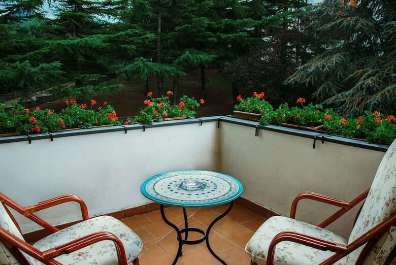 Hotel La Villa Resort - Near Skiing
