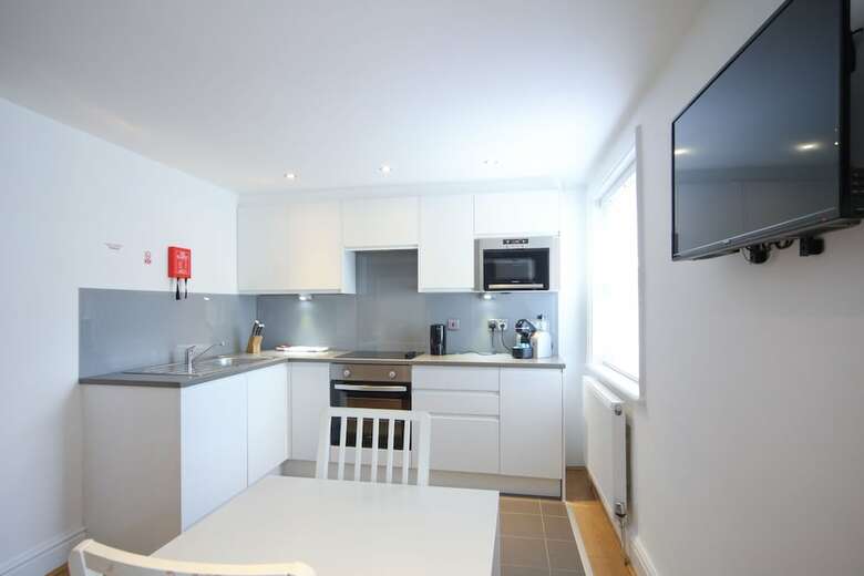 Citystop Apartments Trueman