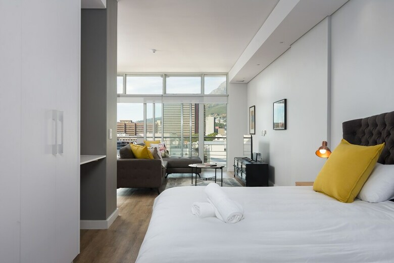 Apartamentos Sentinel 711