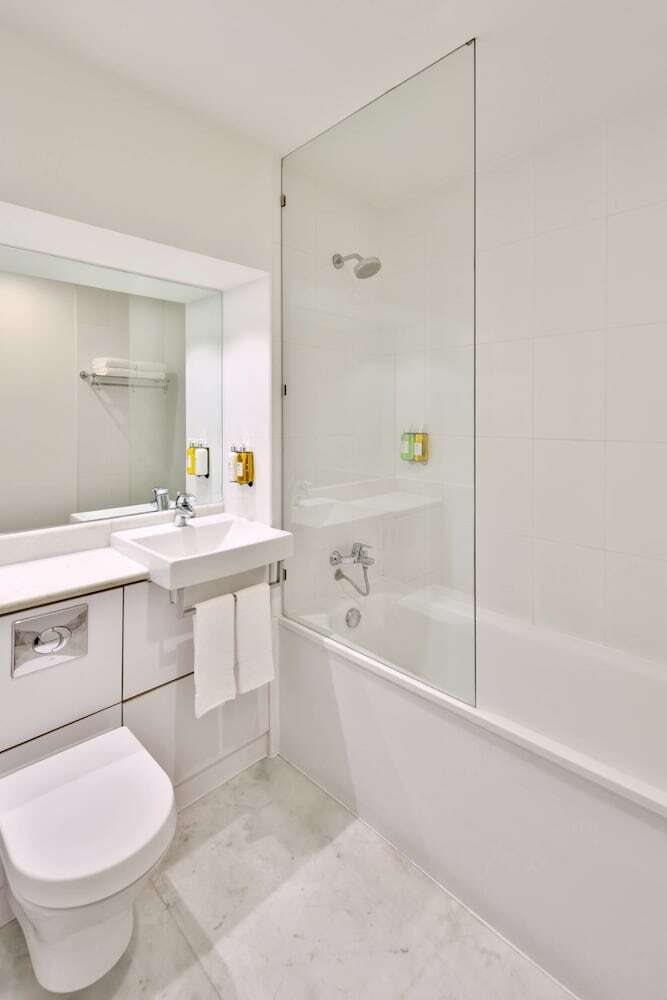 Hotel Fairfield By Marriott Bengaluru Whitefield