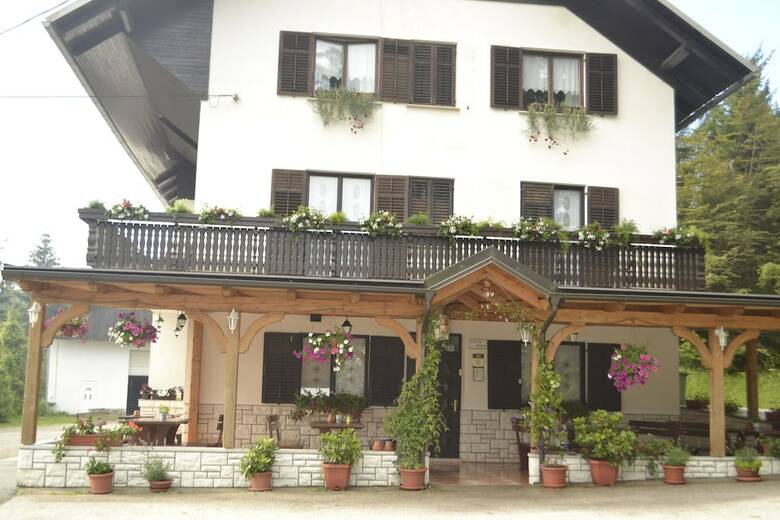Hotel Kmecki Hram