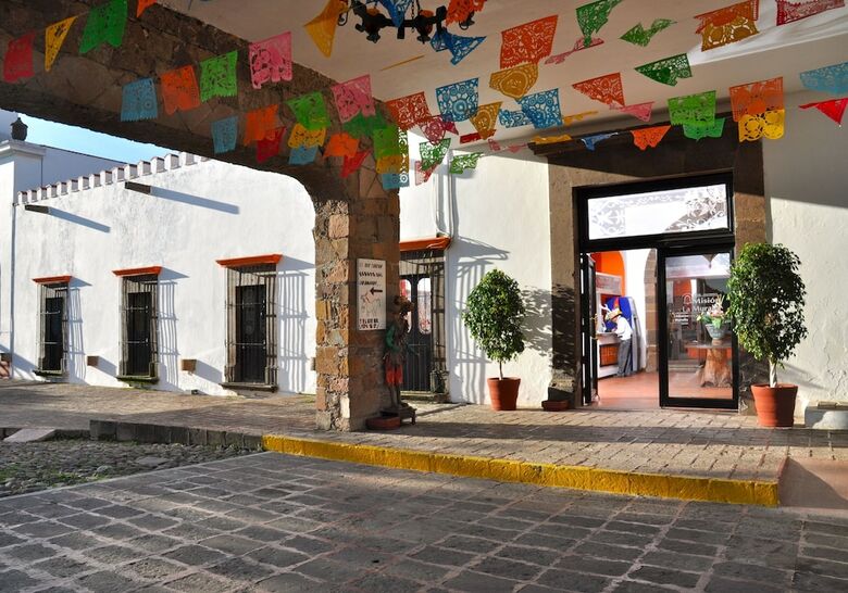 Hotel Misi�n La Muralla