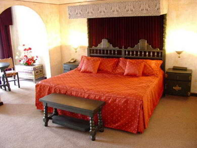 Hotel Castillo Santa Cecilia
