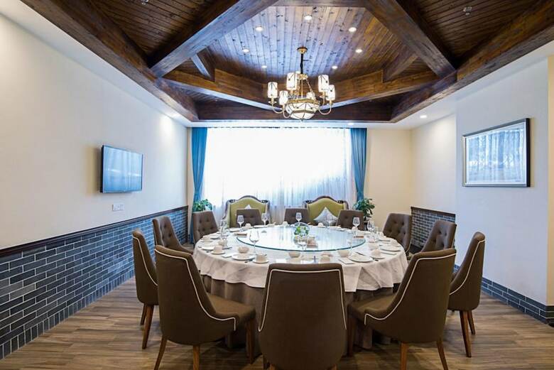 Rongjin Hotel