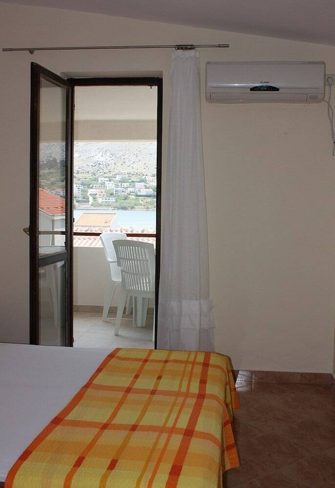 Apartments Blato-j