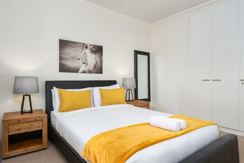 Apartamentos St Ronan's 1