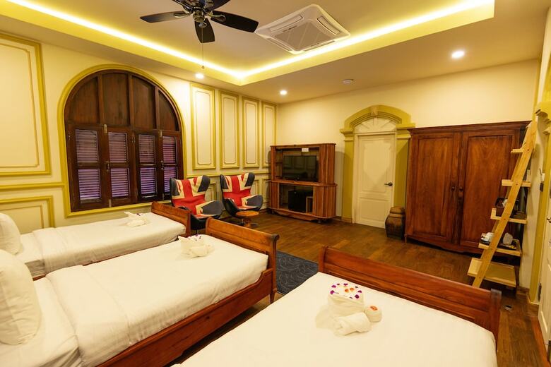 Hotel Jasmine Ville Guesthouse