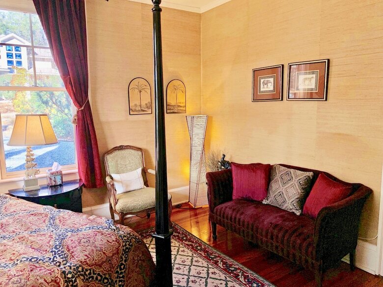 Hill House Bed And Breakfast