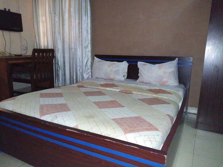 Hotel Holla-jobi Guest House