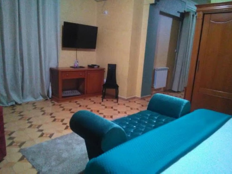 Hotel Maraval