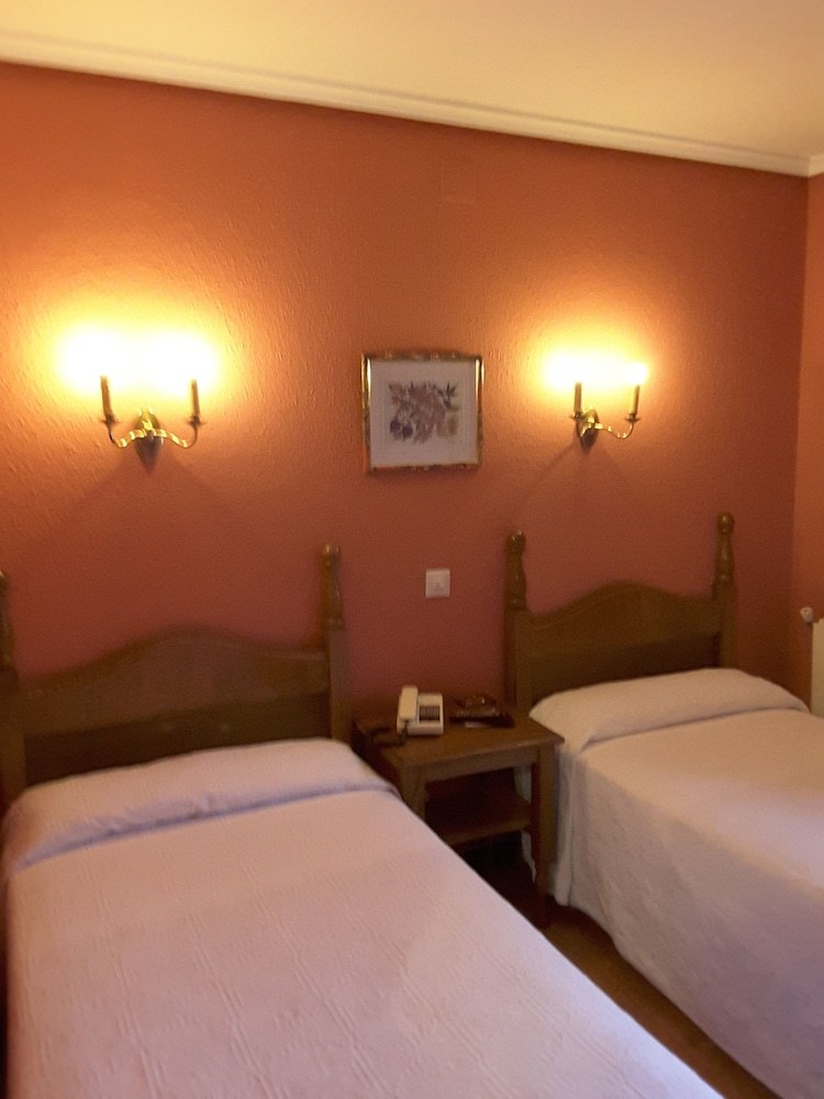 Hostal Riodeva