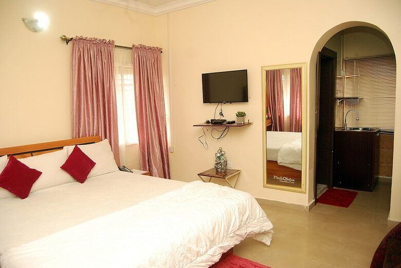 Hotel Mmmhouse