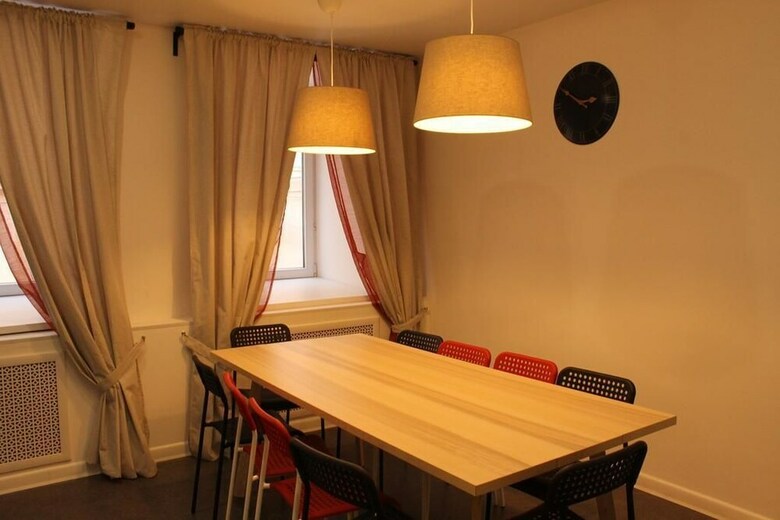 Hostal Dad&cat Capsule Hotel - Hostel