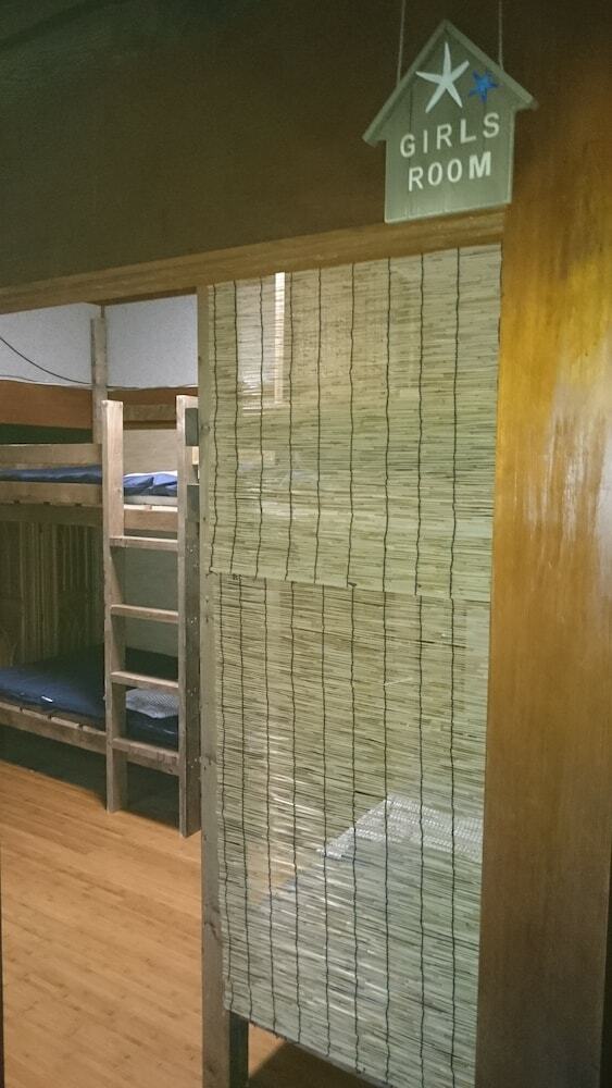 Hostal Tebiro Beachbackpackers