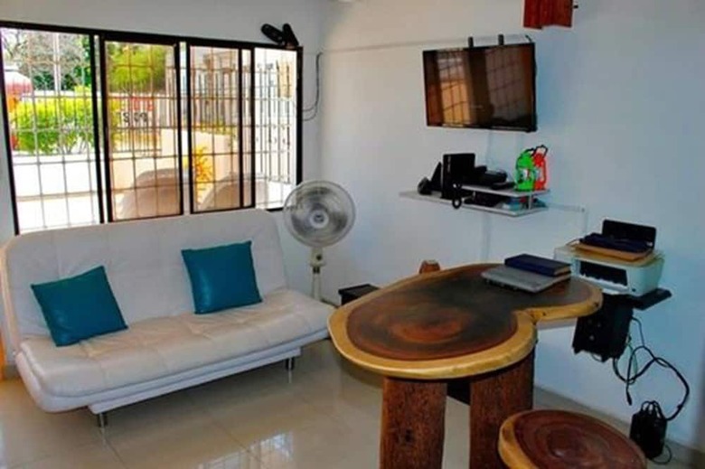 Hostal Kiwi B&B