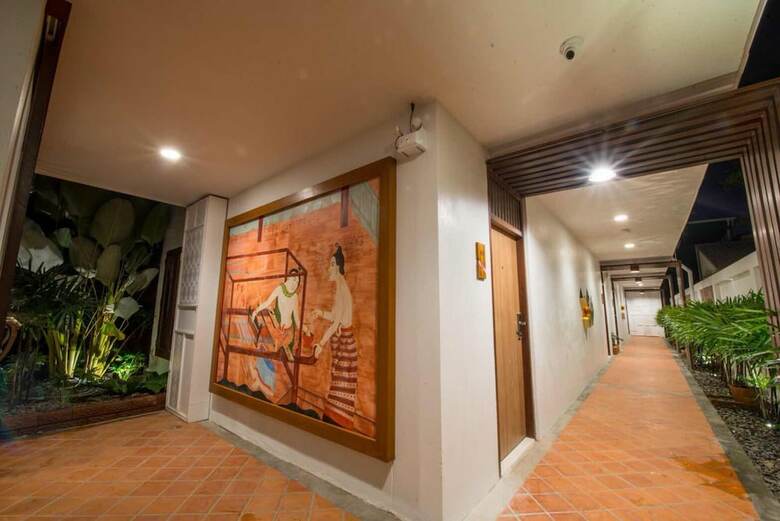 Pah Hotel