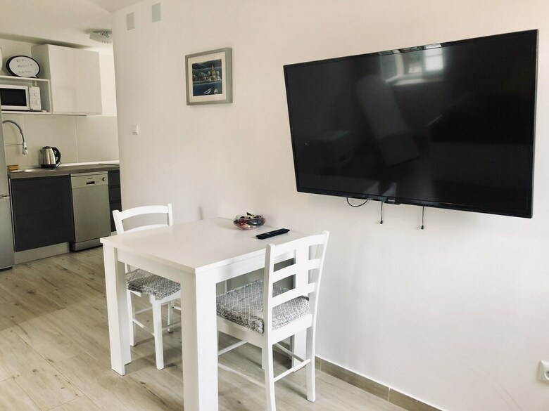 Apartments Mariani - Near Split Riva