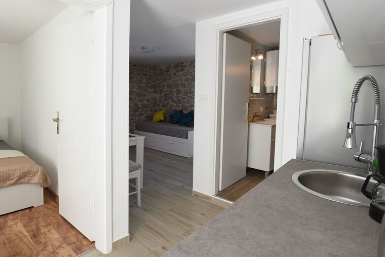 Apartments Mariani - Near Split Riva