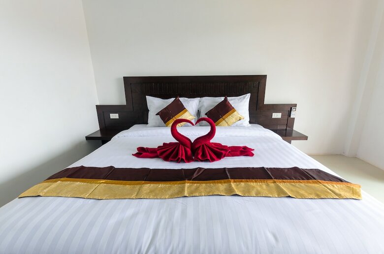 Hotel Sleep In Lanta Resort