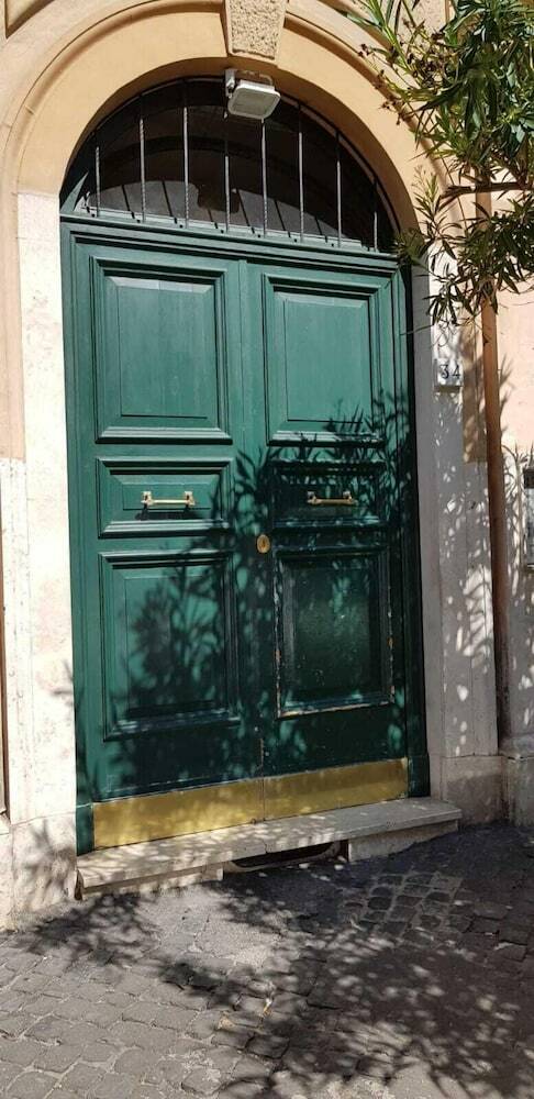 Apartamento Casa Tua Suite Coliseum