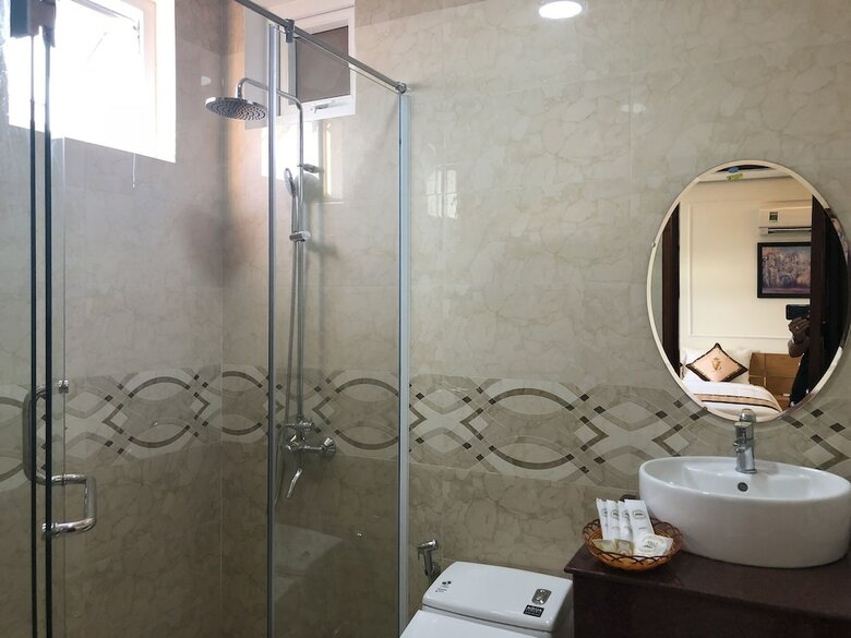 Hotel Khach San Sao Viet