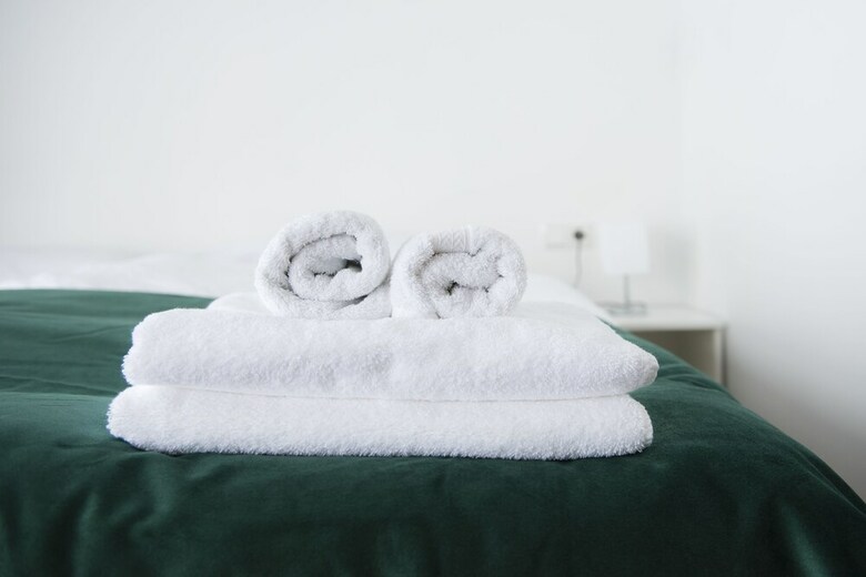 Hotel Media Luna Guesthouse
