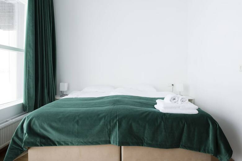 Hotel Media Luna Guesthouse