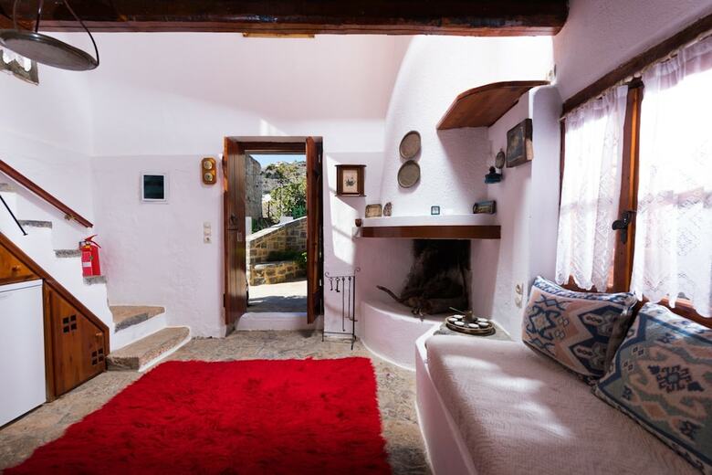 Homes Of Cretan Tradition