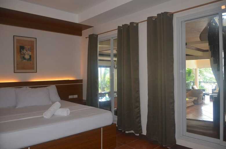 Hotel Robinland Vacation Home Badian