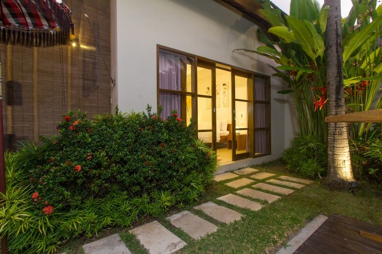 Hotel Echo Beach Villa & Apartment
