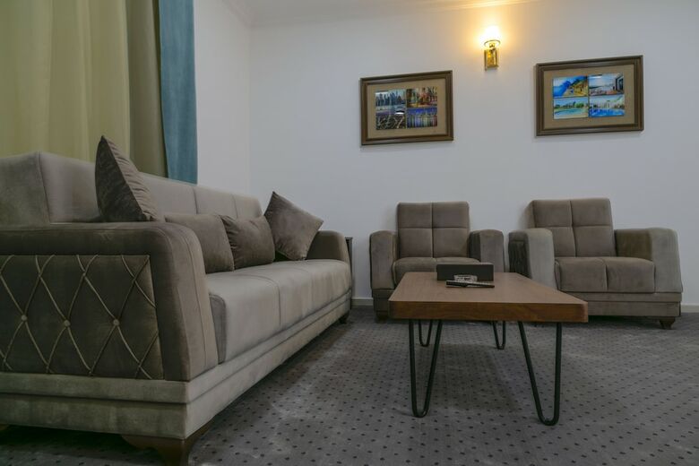 Hotel H Platinum