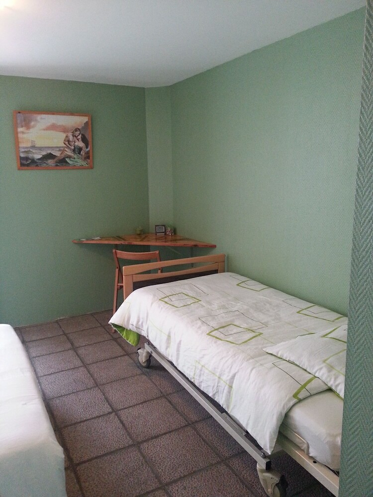 Bed & Breakfast Au Grillon Dort