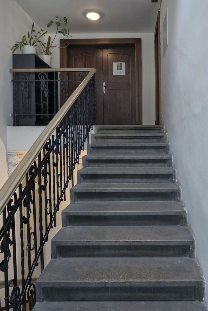 Hostal Hostel One Miru