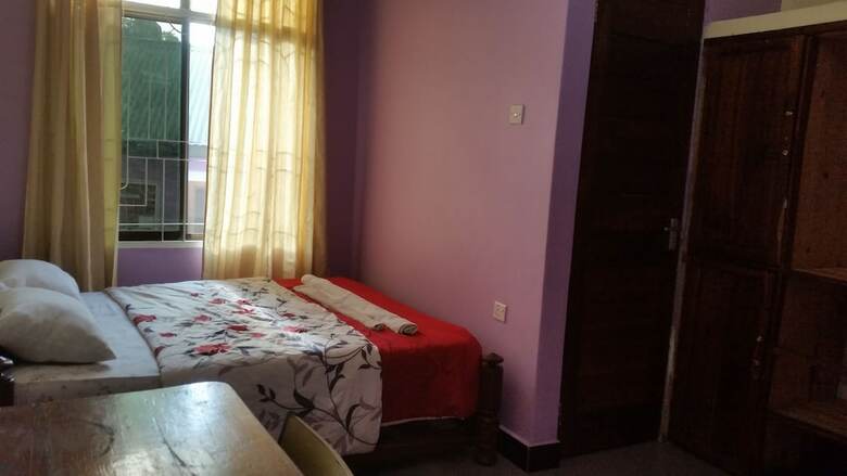 Hostal Vot Hostel