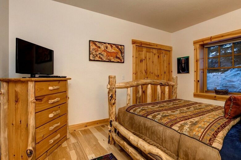 Abode On Obsidian