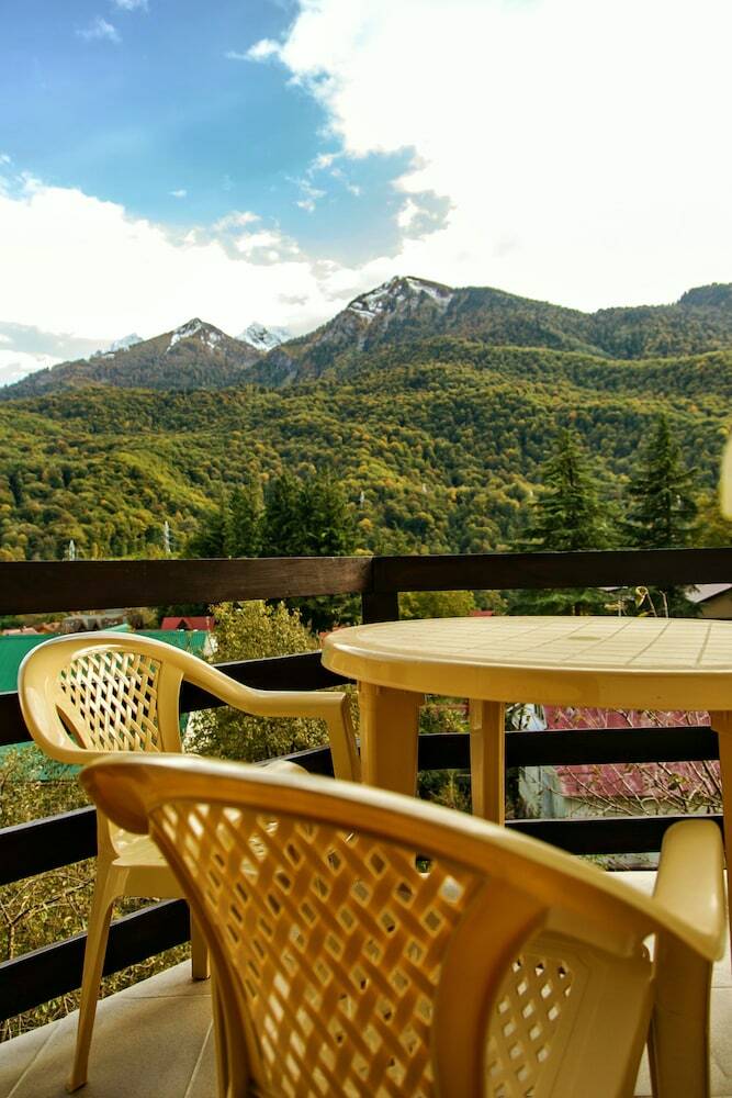 Zima Leto Apart Hotel