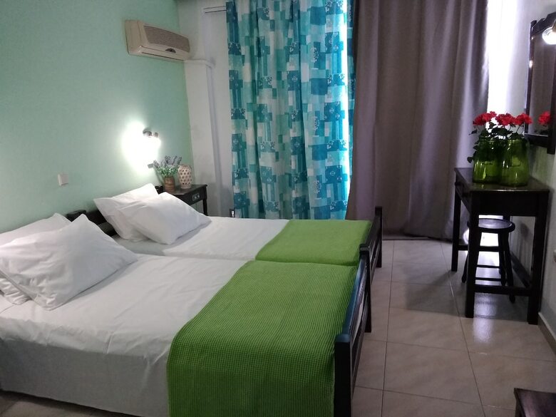 Notos Hotel