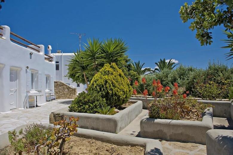 Hotel Evagelia's Place