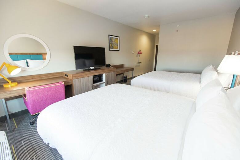 Hotel Hampton Inn Mustang