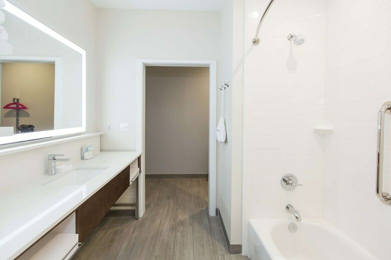 Hotel Hampton Inn Mustang