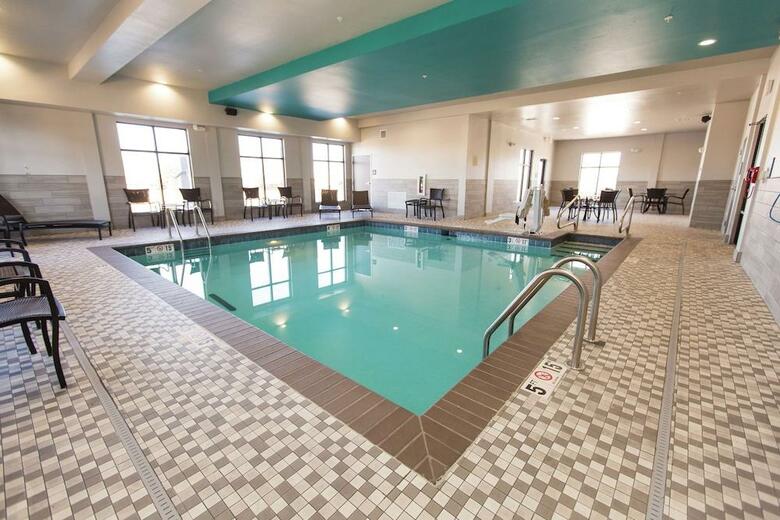 Hotel Hampton Inn Mustang