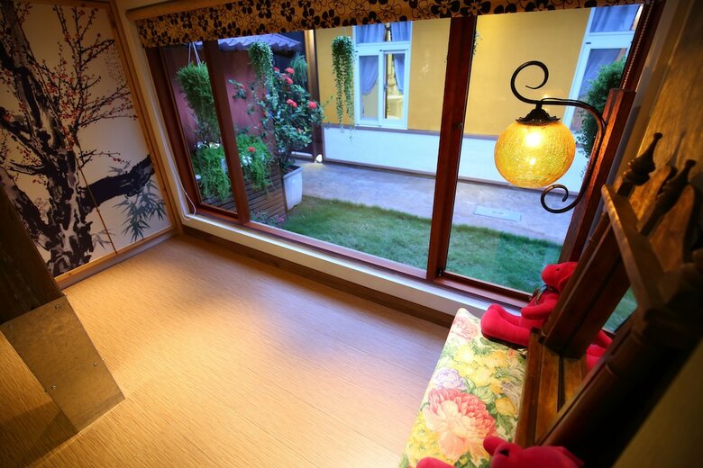 Jasmine Orange B&B