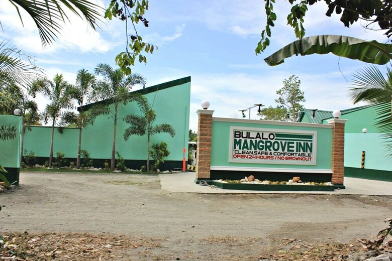 Hotel Bulalo Mangrove Inn