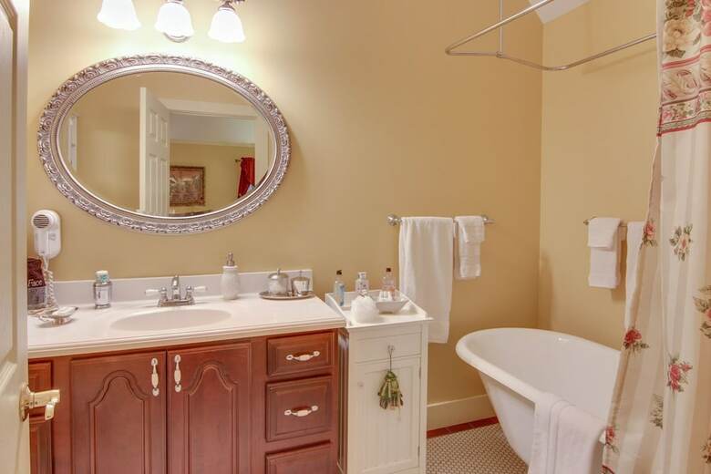 Bellaire Bed & Breakfast