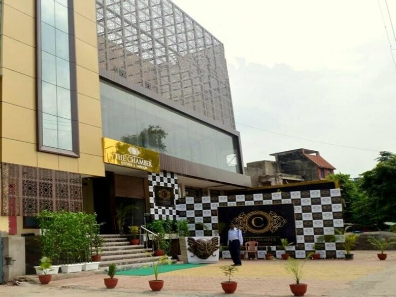 The Chamber Hotel & Restaurant