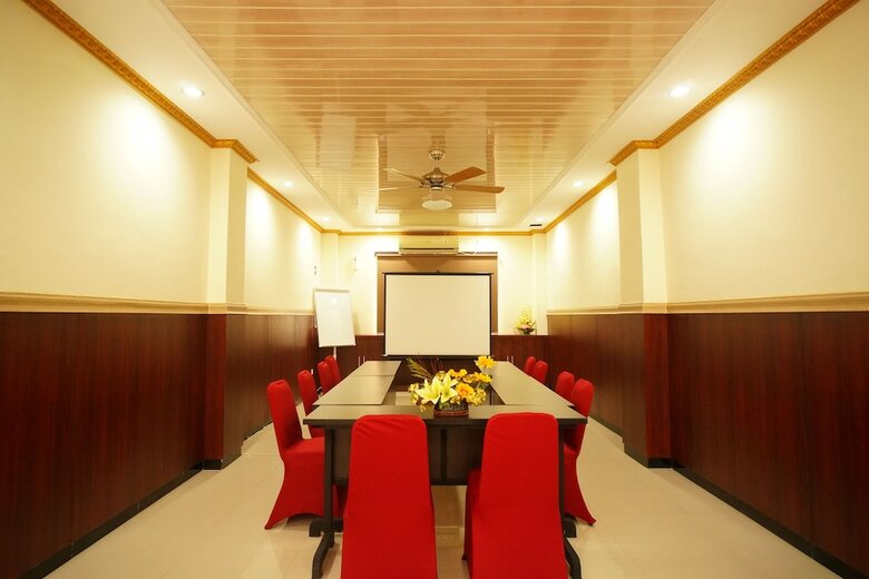 Oyo 147 Hotel Winer
