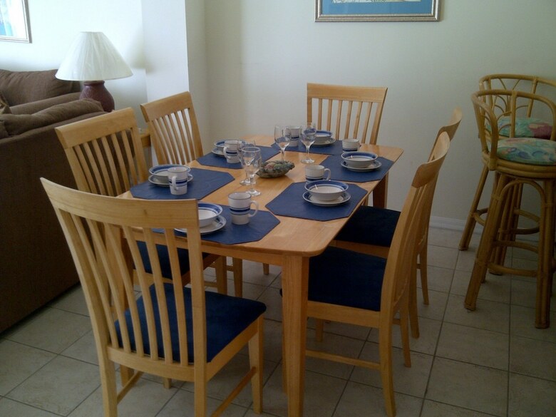 Ov1992 - Emerald Island - 3 Bed 2.5 Baths Townhome