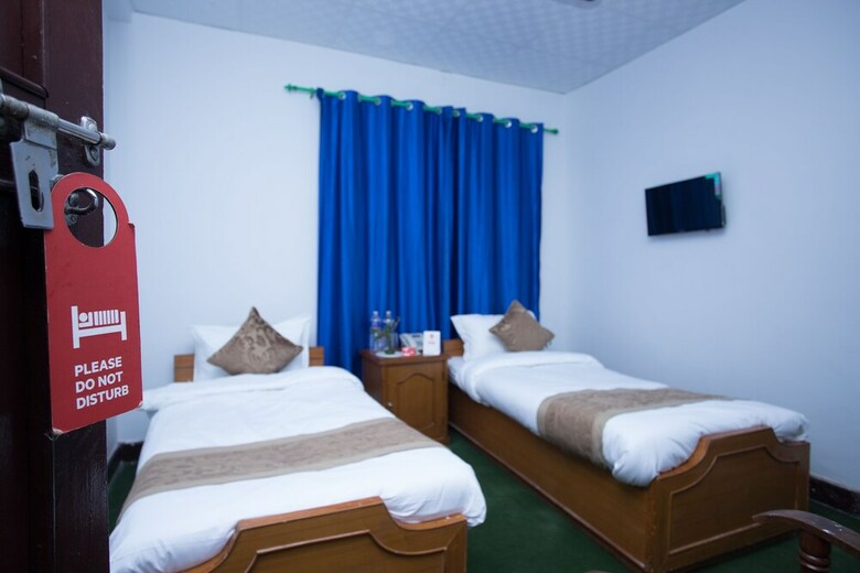 Oyo 198 Hotel Lake Diamond